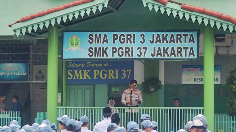 Operasi Pekat Jaya 2026: Binmas Polda Metro Jaya Manfaatkan Upacara untuk Tekankan Disiplin dan Cegah Tawuran