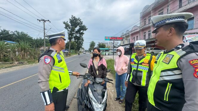 
					Satgas Gakkum Ops Keselamatan Toba 2026 Gencarkan Penindakan Humanis di Labusel