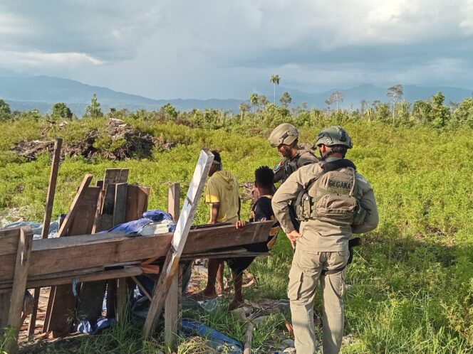 
					Ka Ops Damai Cartenz 2026: Kedekatan Polri dan Masyarakat Kunci Kedamaian Papua
