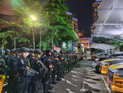 Patroli Gabungan Brimob–Perintis Jaktim Amankan Remaja Bawa Sajam di Kayu Manis