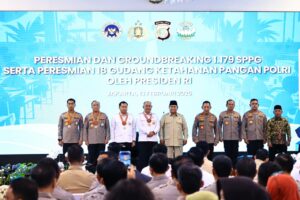 Presiden Prabowo Subianto Anugerahkan Bintang Jasa dan Satyalancana Wira Karya kepada Penggerak MBG dan Rantai Pasok SPPG Polri