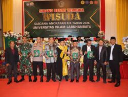 Wakapolres Labuhanbatu Hadiri Wisuda Sarjana Angkatan XIX Universitas Islam Labuhanbatu Tahun 2026
