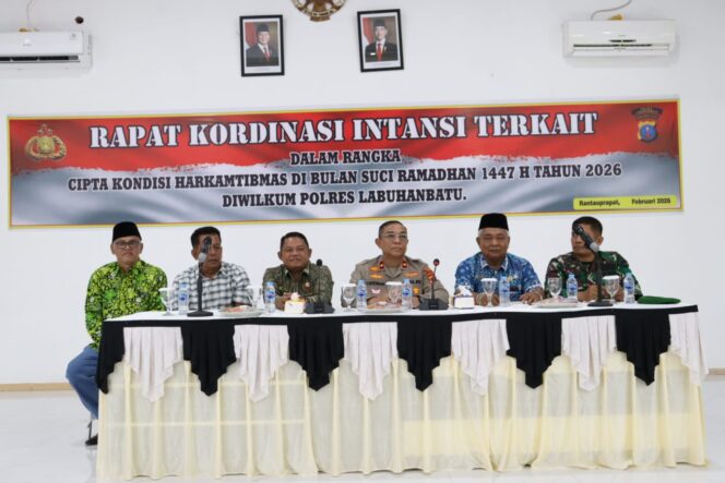 
					Polres Labuhanbatu Gelar Rapat Koordinasi Cipta Kondisi Harkamtibmas Jelang Ramadhan 1447 H