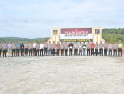 Kapolres Labusel Pimpin Apel Pagi dan Serahkan Piagam Pemenang Lomba Mural, Tekankan Pelayanan Humanis dan Integritas Personel