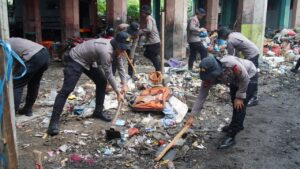 Gerakan “Bang Jasri” Digelar, Kapolda Metro Jaya Ajak Warga Jadikan Bersih Lingkungan sebagai Budaya