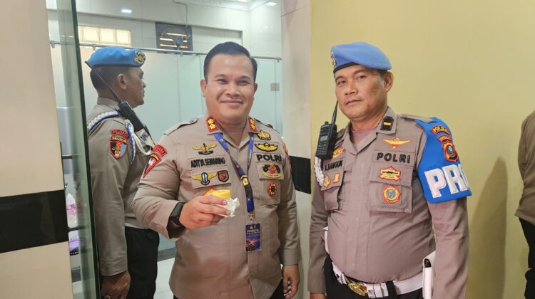 Komitmen Antinarkoba Polri: Kapolres Labuhanbatu Selatan Ikuti Tes Urine Usai Rapim Polda Sumut