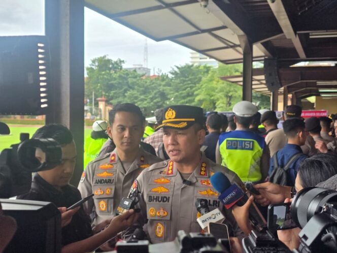 
					Polda Metro Jaya Laksanakan Pelayanan Penyampaian Aspirasi Mahasiswa, Rekayasa Lalu Lintas Bersifat Situasional