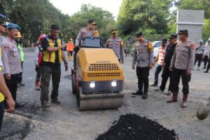 Polres Muara Enim Bersama Stakeholder Gelar BELIDA Wujudkan Jalan Aman dan Lingkungan Bersih