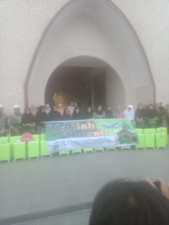 
					JAMAAH UMRAH LABUHAN BATU DISAMBUT DENGAN HARU