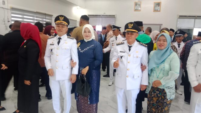 
					Di Lantik Bupati Labuhanbatu Dan Ambil Sumpah Janji Jabatan, Maimun Dan Richi , Jabat Camat Rantau Selatan dan Pangkatan