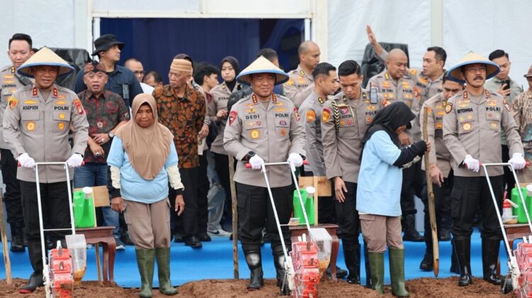 Sukses Pada Penanaman Jagung Tahun 2025, Polda Metro Jaya Menambah Jumlah Lahan Menjadi 50 Hektar pada Tanam Raya Jagung Serentak Kuartal I di Bekasi Tahun Ini