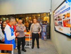 Momen Kapolri Interaksi-Serap Aspirasi Ojol di Kedai Ado Presisi