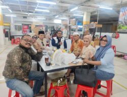 AYS Prayogie Pimpin Rapat Persiapan Santunan Anak Yatim dan Bukber MIO Indonesia