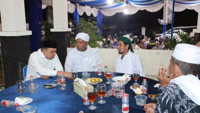 
					Bukber Poslab Satukan Tim Jelang Liga 4 2026