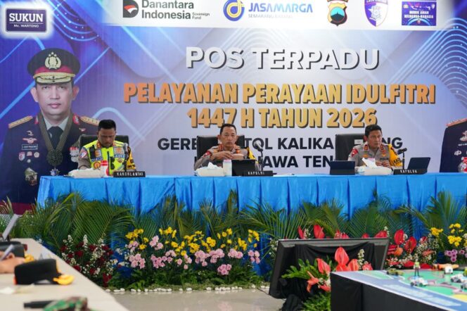 
					Tinjau Kalikangkung, Kapolri Pastikan Pelayanan hingga Rekayasa Lalin Optimal Hadapi Mudik