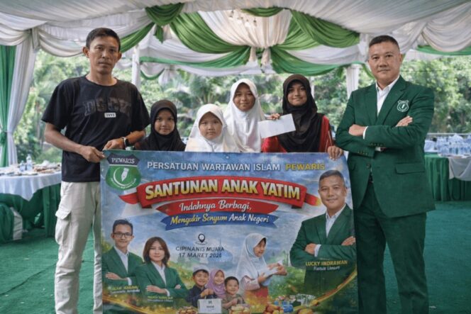 
					Santunan Anak Yatim PEWARIS Warnai Ramadhan, Lucky Indrawan Sampaikan Pesan Minal Aidin Wal Faidzin