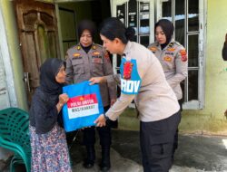 Polres Labuhanbatu Salurkan Bansos kepada Kaum Duafa dalam Program Polri Untuk Masyarakat
