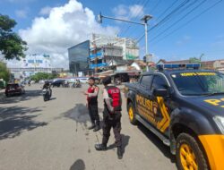 Personel Polres Muara Enim Intensifkan Pengamanan di Pasar dan Pusat Perbelanjaan H-2 Lebaran