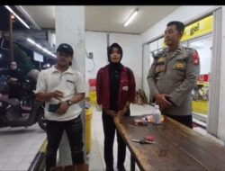 Teriakan “Pak Polisi Tolong!” Pecah di Minimarket, HP yang Hilang di Dasbor Motor Akhirnya Kembali!