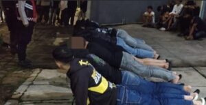 Puluhan Botol Miras diamankan Polres Sumedang Dari Pelaku Takbir Keliling