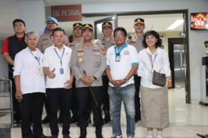 Polres Metro Jakarta Barat Pastikan Paskah 2026 Aman dan Khidmat, 147 Personel Amankan 33 Gereja