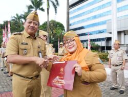 Apel Senin Jadi Momentum Evaluasi, Pemkot Jaktim Fokus Disiplin dan Penanganan DBD