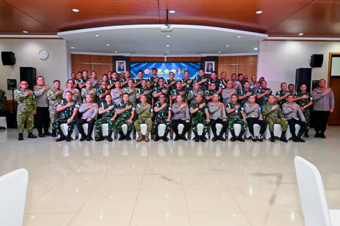 
					Perkuat Soliditas, POM TNI dan Propam Polri Gelar Coffee Morning & Halal Bihalal 1447 H
