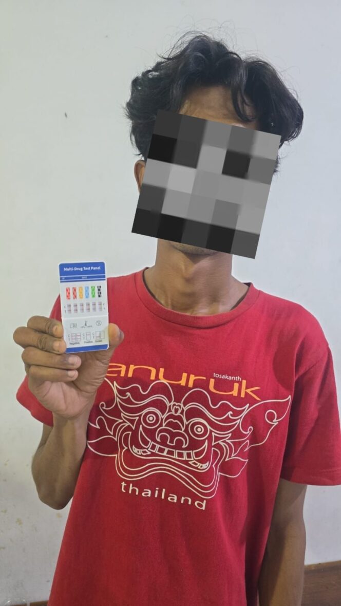 
					Polisi Amankan Pelaku Pemalakan Sopir Bajaj di Tanah Abang