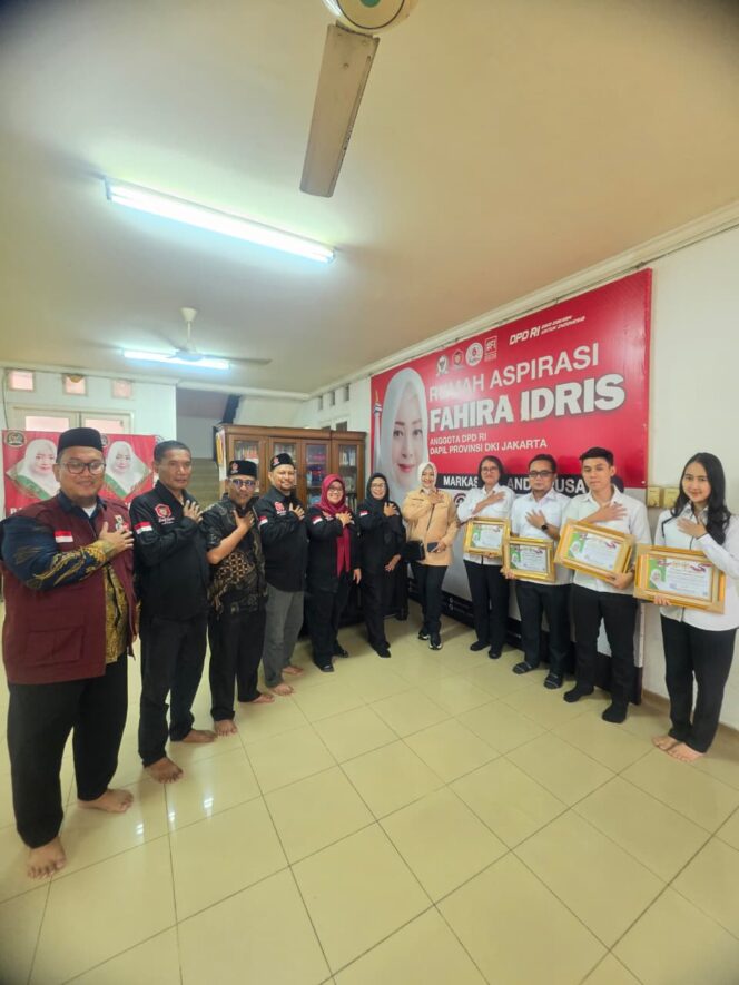 
					Baintelkam Polri Kunjungi Mako Bang Japar, Fahira Idris Tegaskan Komitmen Jaga Kamtibmas dan Sampaikan 5 Rekomendasi