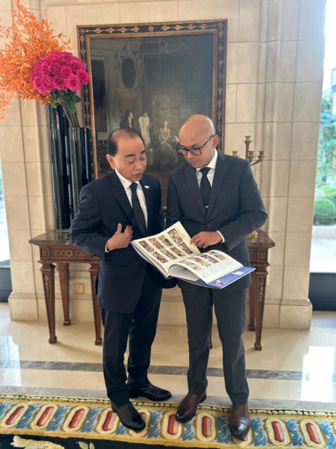 
					Kini Juga Hadir di KBRI Paris, Buku Rasa Bhayangkara Nusantara Kenalkan MBG Indonesia ke Masyarakat Perancis