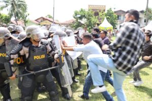 Polres Labuhanbatu Gelar Simulasi Sispamkota, Wujud Kesiapan Humanis Hadapi Dinamika Massa