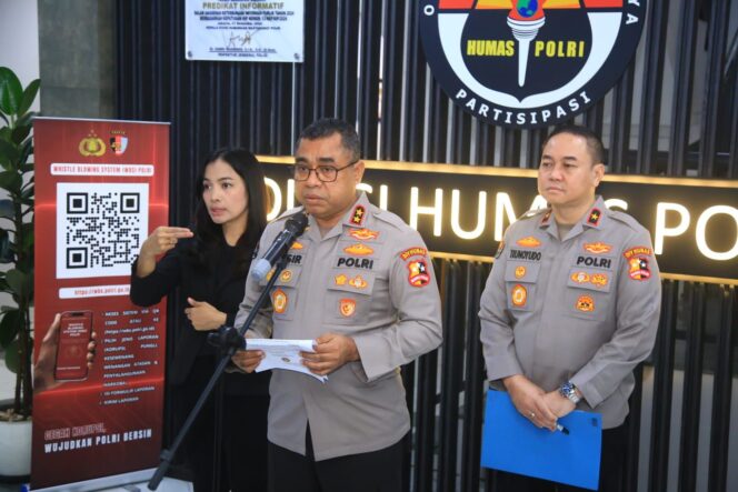 
					Polri Bentuk Satgas Perlindungan Jemaah Haji untuk Masyarakat Indonesia