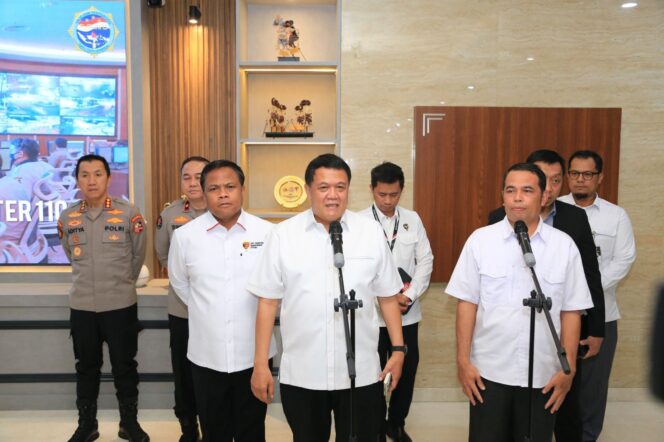 
					Polri dan Kementerian Haji Bentuk Satgas Gabungan, atasi Penyelenggaraan Haji dan Umrah Ilegal