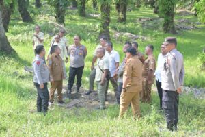 Respon Cepat Aduan 110, Kapolsek Torgamba Gerak Cepat Tindaklanjuti Jembatan Nyaris Roboh