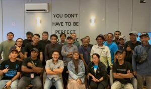 Perkuat Sinergi Informasi, Satgas Damai Cartenz Jalin Silaturahmi dengan Wartawan di Timika