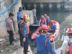 Tim SAR Ditpolairud Polda Metro Jaya Temukan Korban Tenggelam Setelah Sisir Sungai BKT Jakut