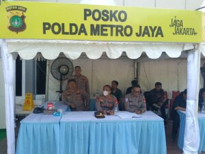 Polisi Siagakan Posko di RSUD Bekasi, Kawal Pelayanan Korban Kecelakaan KA*