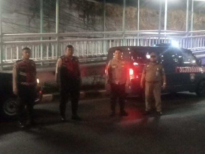 
					Patroli Malam Polisi Jaga Pulogadung Tetap Aman dari Tawuran dan Balapan Liar