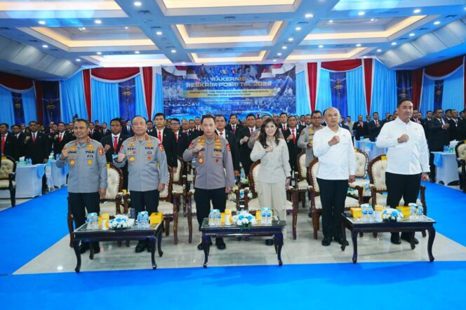 
					Survei IDM: Kepuasan Publik terhadap Penegakan Hukum Polri Capai 75,1 Persen