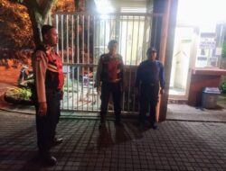 Unit Samapta Polsek Pulogadung Intensifkan Patroli Dialogis dan Cooling System di Kayu Putih Residence