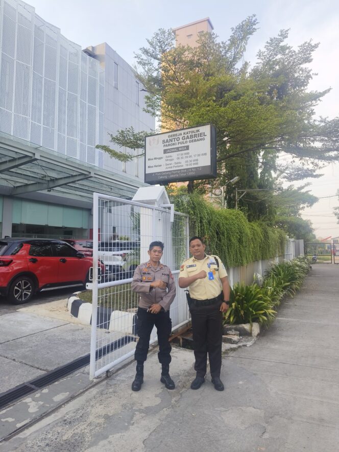
					Polsek Cakung Perketat Pengamanan Ibadah Kenaikan Isa Almasih, Pastikan Jemaat Beribadah Aman dan Nyaman