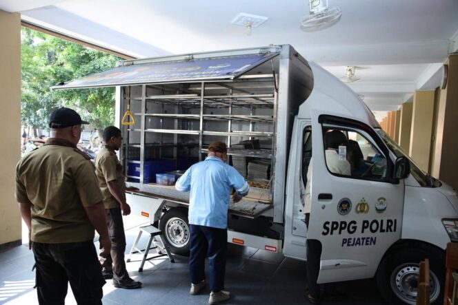 
					Sebanyak 166 SPPG Polri Siap Diresmikan Presiden Prabowo Secara Serentak dari Tuban