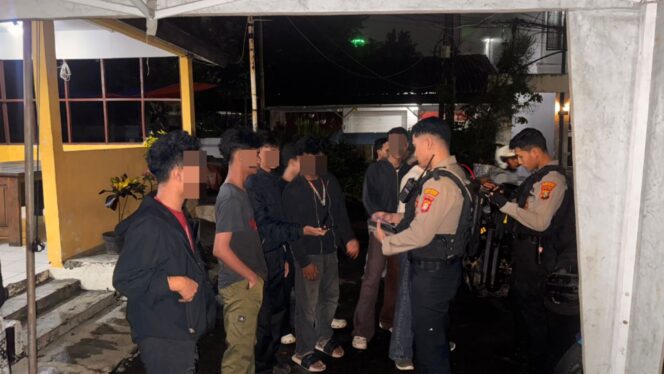 
					Tim 3P Polres Metro Jaksel Amankan 9 Pemuda Diduga Hendak Tawuran di Radio Dalam