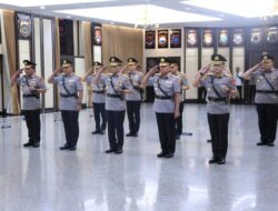 Kapolri Pimpin Pelantikan dan Sertijab Sejumlah PJU Mabes Polri dan Kapolda