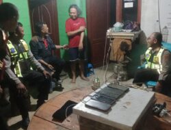 Polsek Torgamba Sigap Bantu Warga Terdampak Listrik Padam, Sediakan Genset untuk Cas HP dan Penerangan