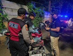 Polsek Pademangan Gelar Patroli KRYD dan Razia Stasioner, Dua Orang Diamankan Bawa Senjata Tajam