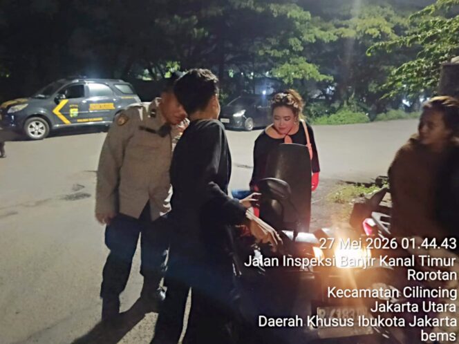 
					Jaga Jakarta+ Digencarkan, Polsek Cilincing Gelar Patroli KRYD dan Razia Stasioner Antisipasi Tawuran hingga Kejahatan Jalanan