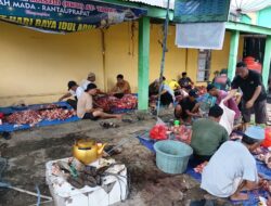 Anggota DPRD Labuhanbatu Fraksi Hanura H. Burhanuddin Harahap Gelar Kurban 6 Ekor Sapi di Masjid Attaqwa
