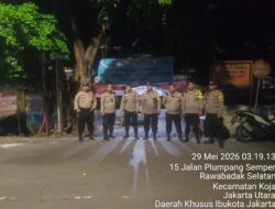 Polisi Siaga di Pos Pantau Pasar Ular Plumpang, Antisipasi Tawuran dan Kejahatan Jalanan