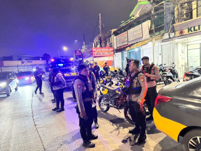
					Dalam Rangka Patroli KRYD dan Razia Stasioner, Tim Patroli Perintis Jaga Jakarta Amankan Dua Remaja di duga Menyimpan Senjata Tajam